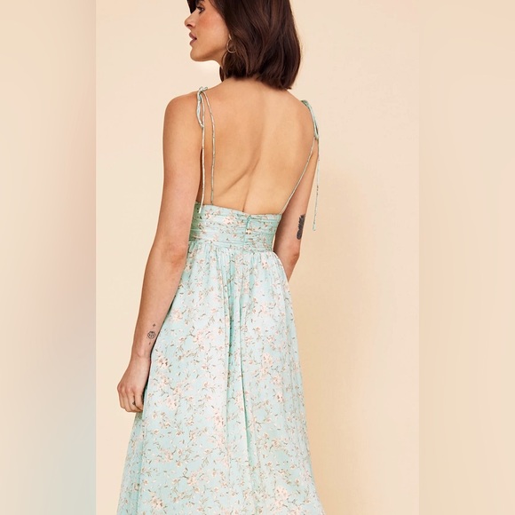 Lakeyo Sage Spaghetti Strap Midi Dress size S - Picture 2 of 7